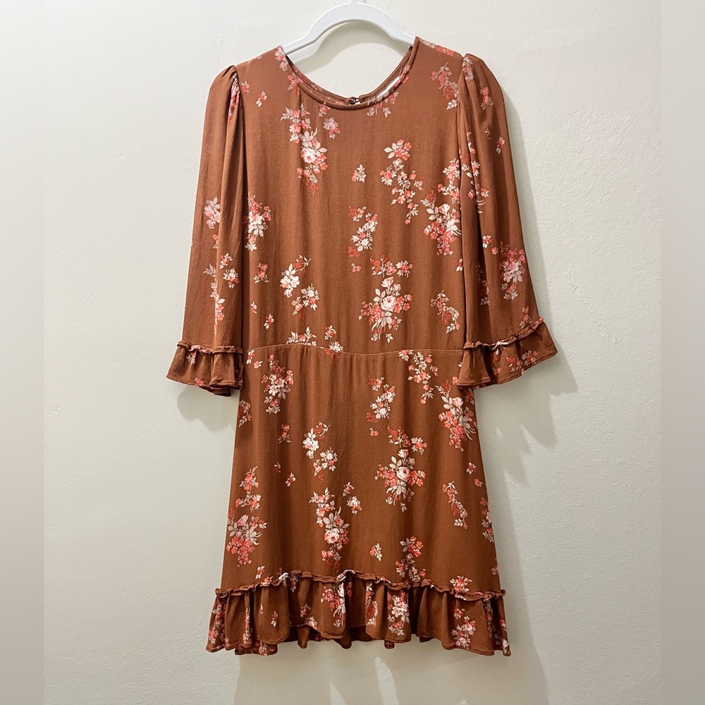Reformation Doutzen Dress in Nona Floral, Size 8 but fits small